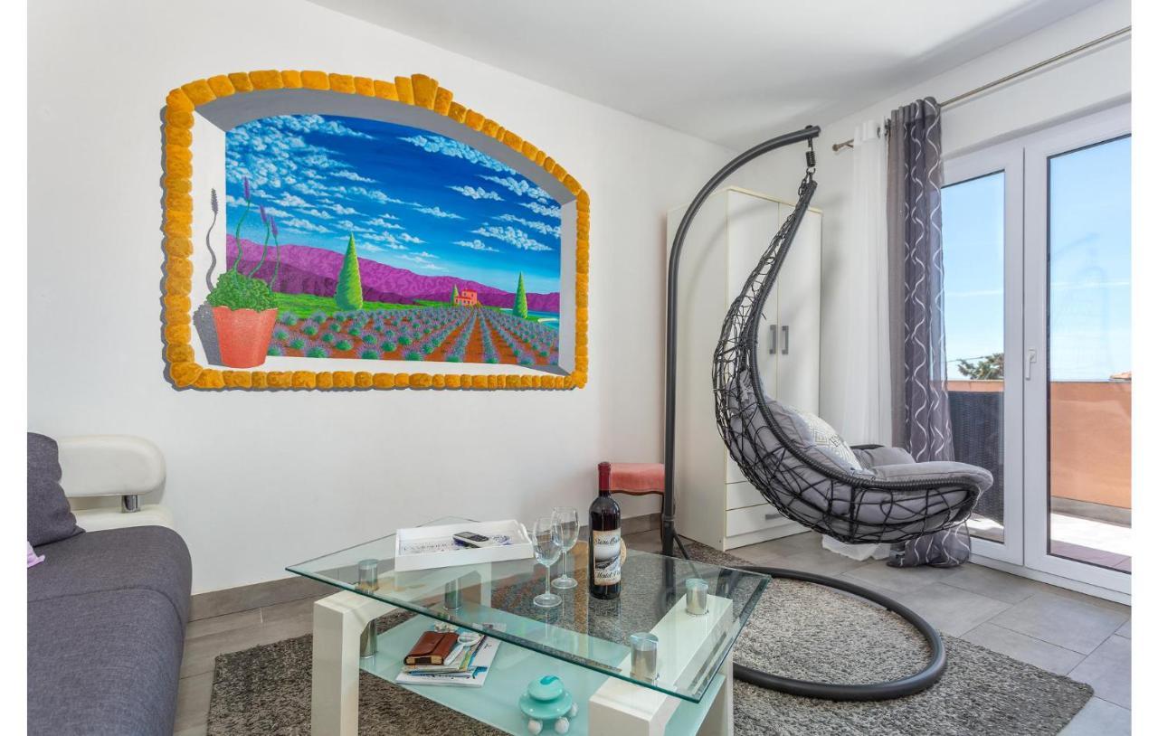 Beautiful Apartment In Stara Baska With Wifi Екстериор снимка